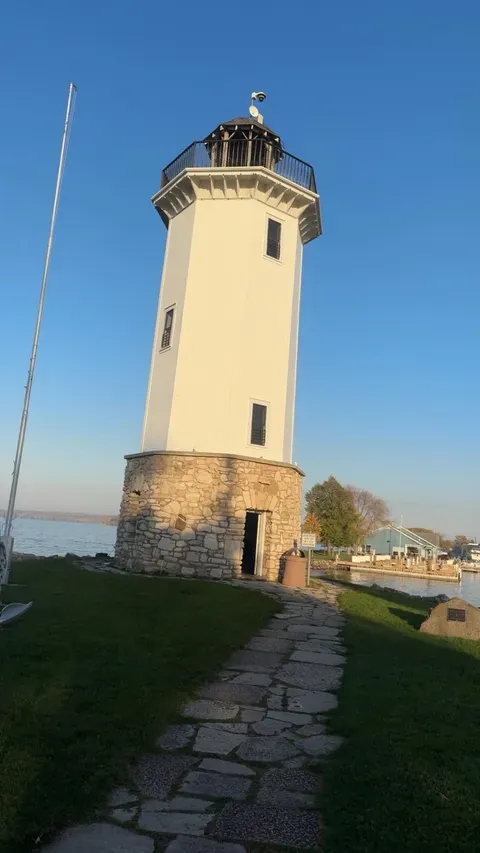 Fond du Lac lighthouse